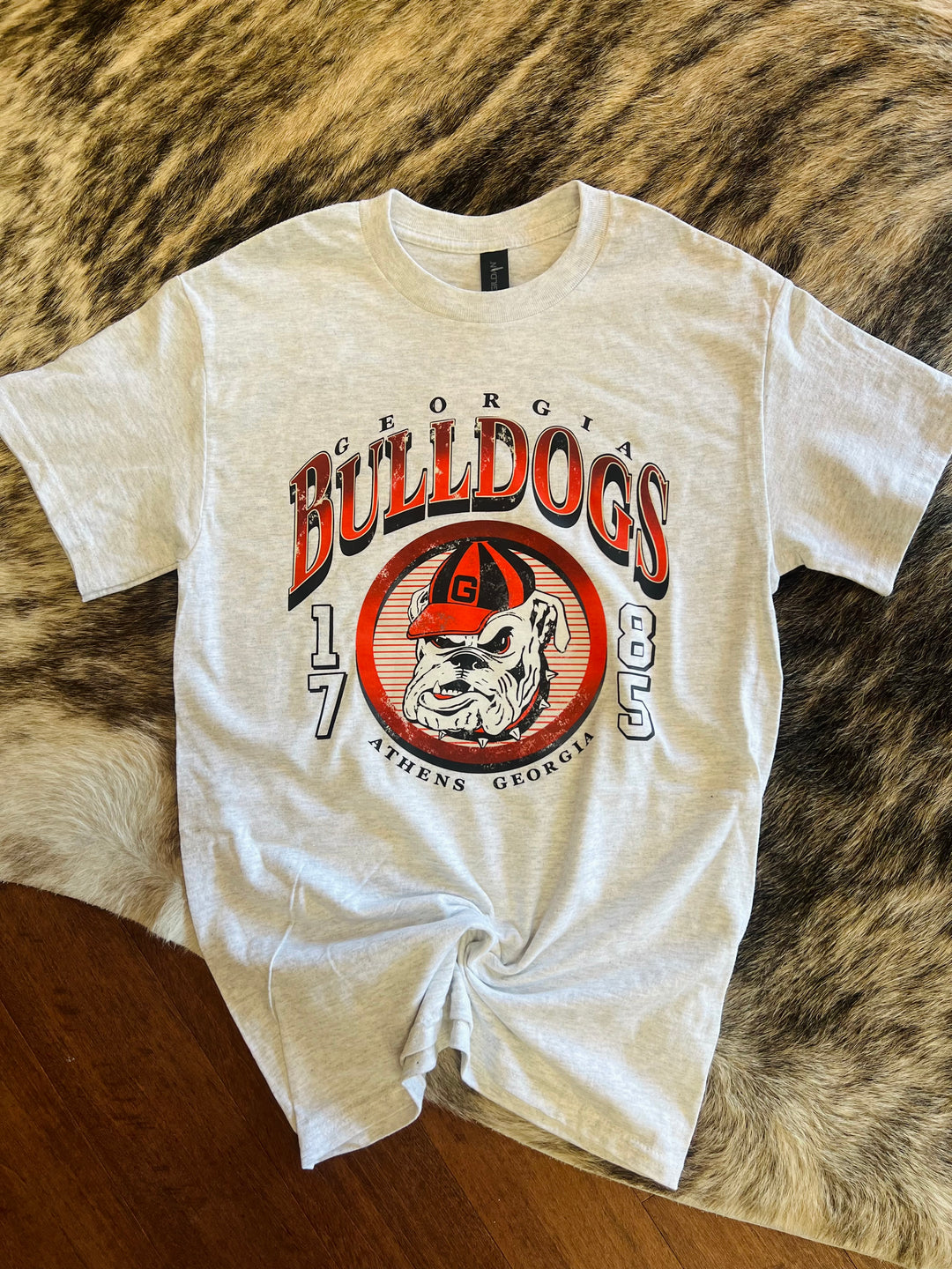 1785 Vintage Bulldogs Tee