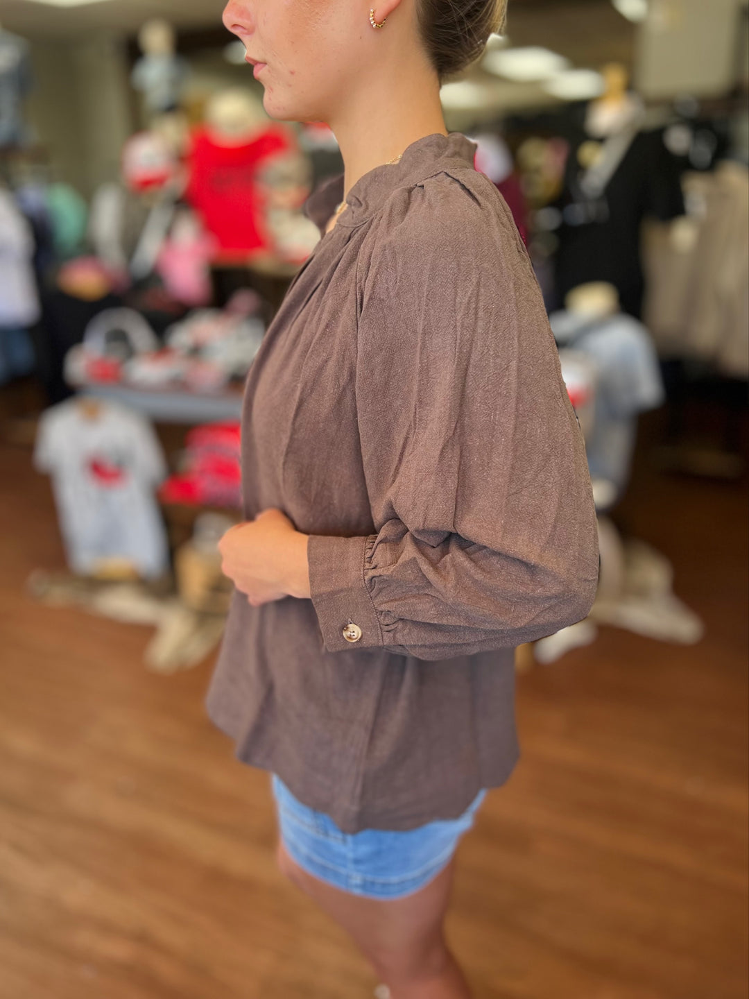 Textured Scallop Hem Top