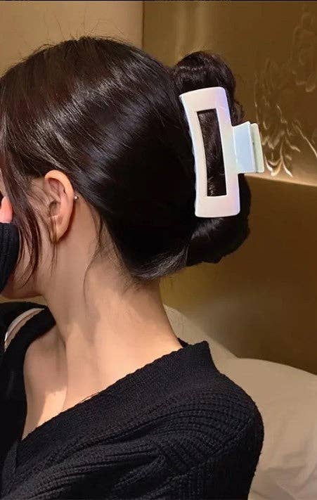 JUMBO CLASSIC HAIR CLAW CLIPS