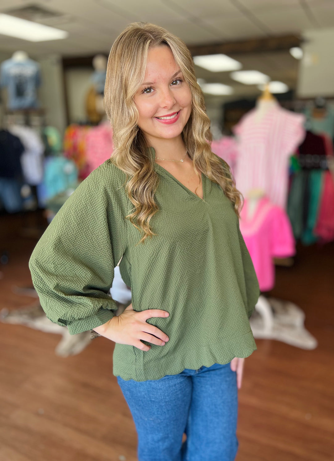 Textured Scallop Hem Top