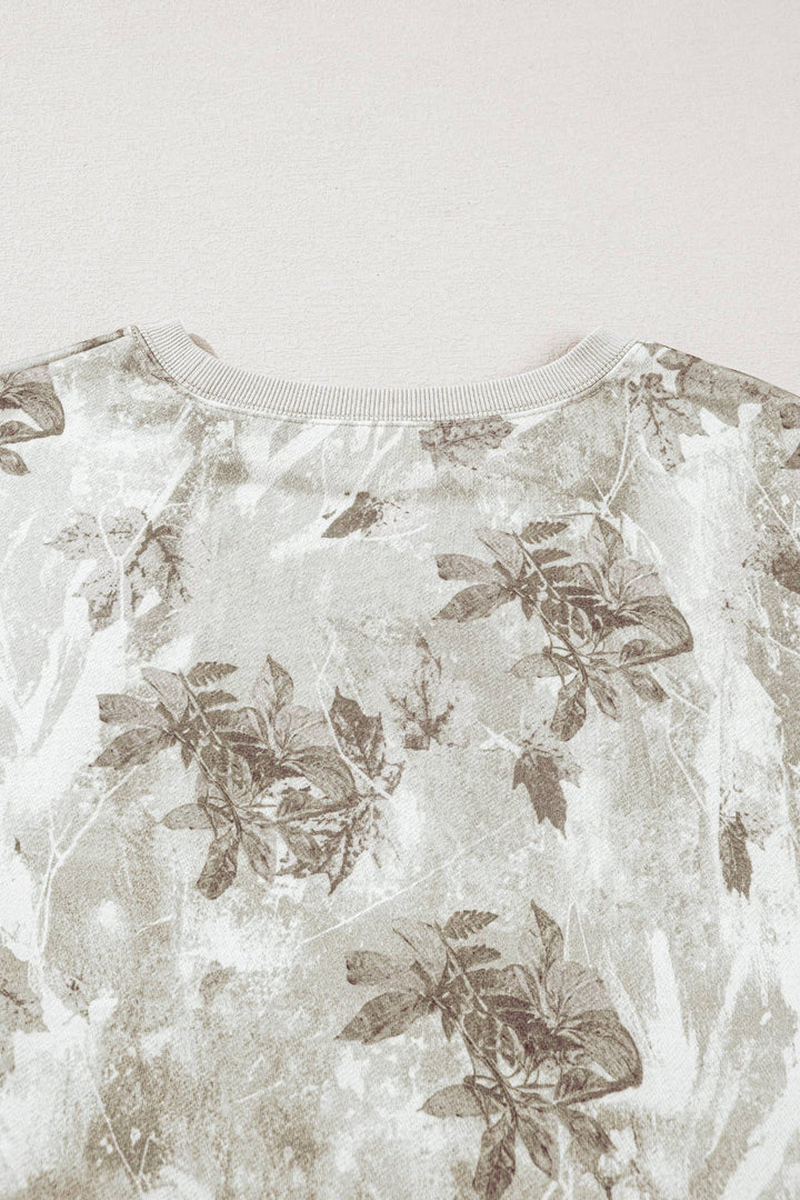 Camo Print Exposed Seam Patchwork Baggy Slit Sweatshirt