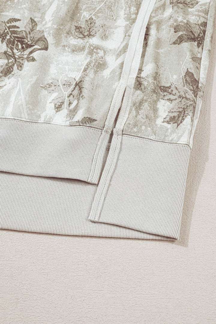 Camo Print Exposed Seam Patchwork Baggy Slit Sweatshirt