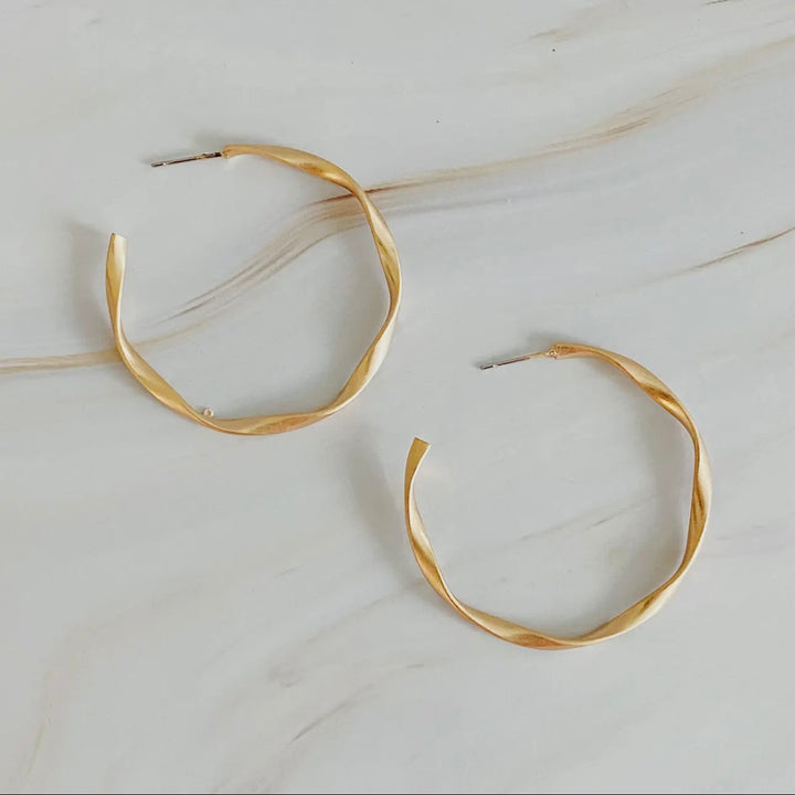 Gentle Wave Sleek Hoop Earrings