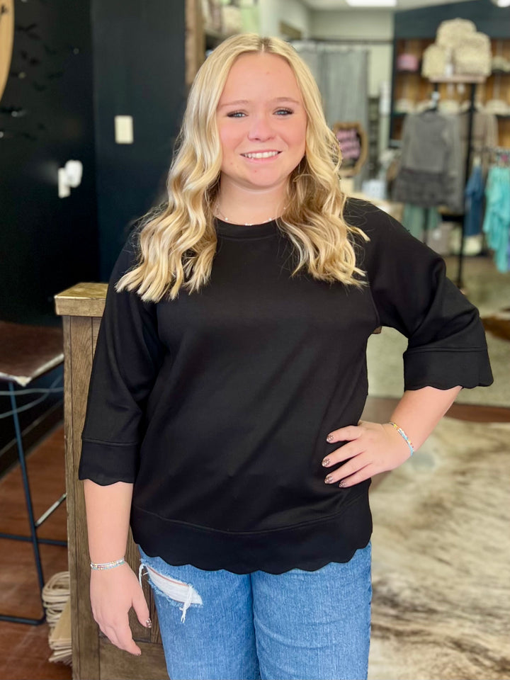 Raglan 3/4 Scuba Top with Scallop Hem