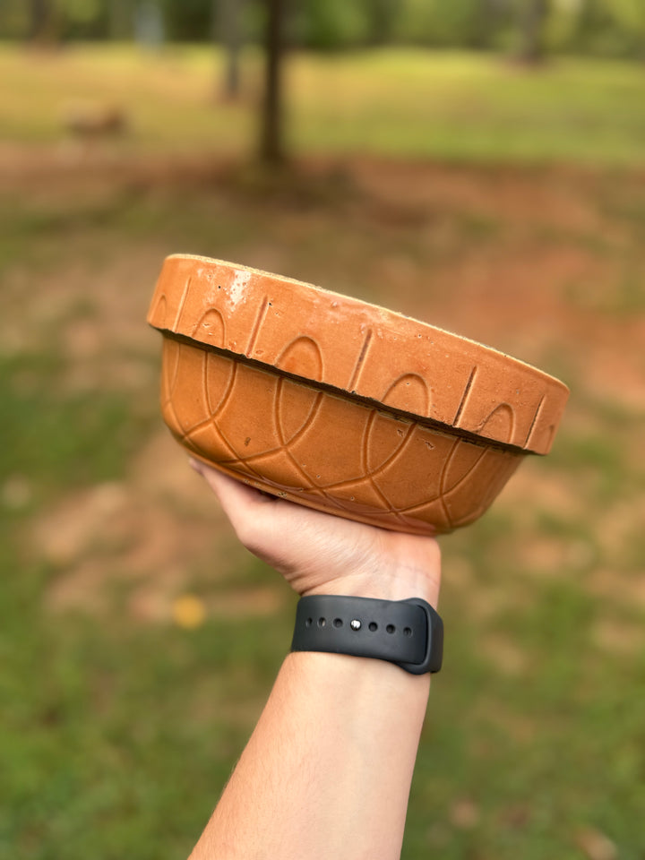 Vintage USA Watt Stoneware Bowl 8.5”