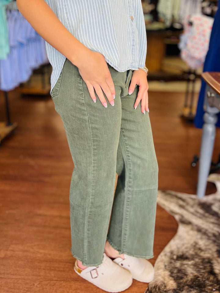 Ally Acid Washed High Waist Frayed Hem Flare Crop Pants