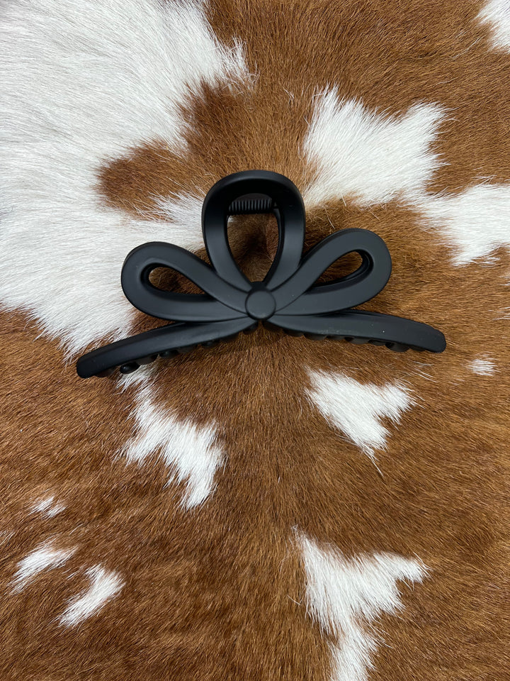 XTRA LARGE MATTE BOW HAIR CLIP CLAW