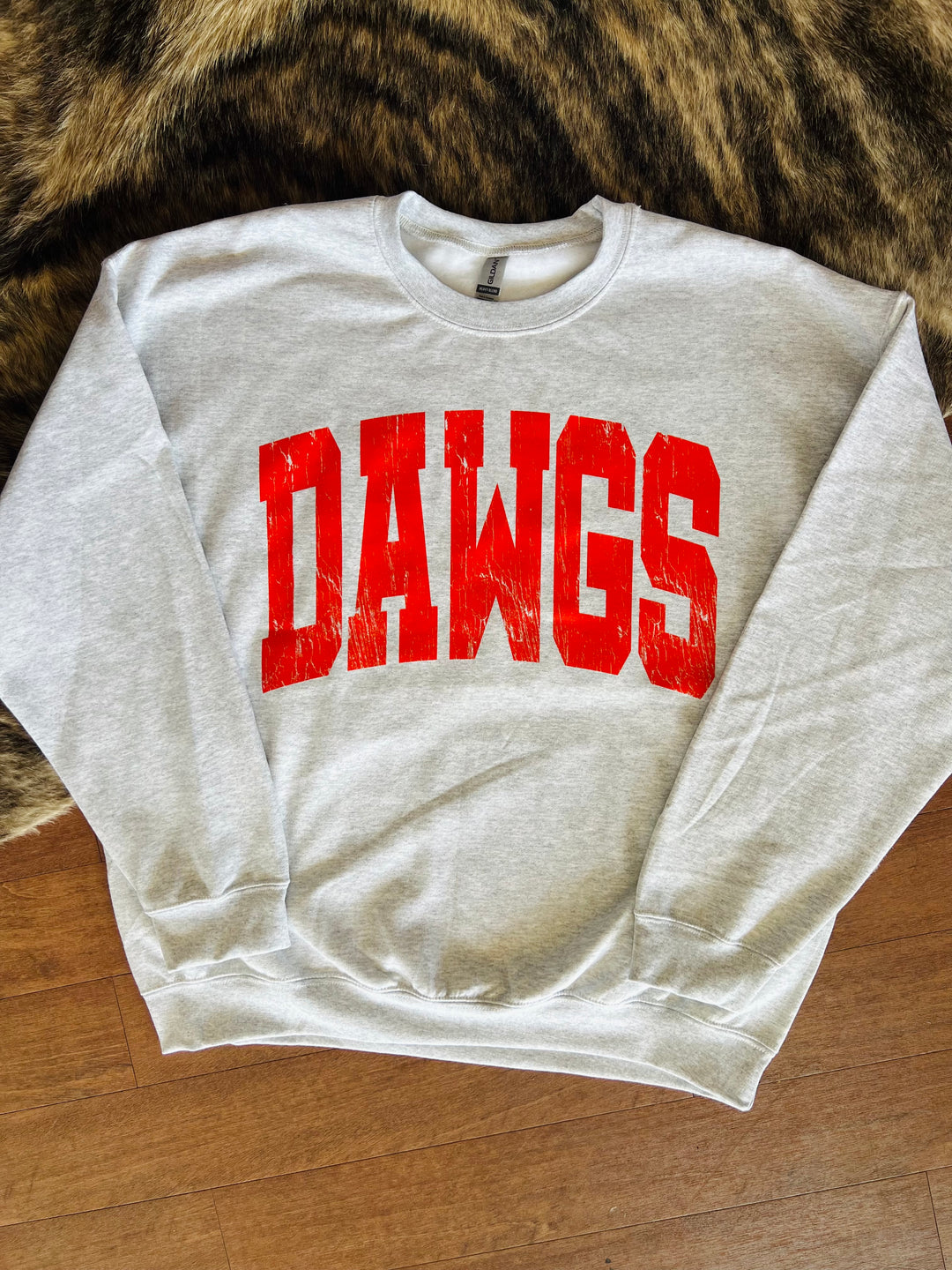 Large Bold Distressed Dawgs Sweatshirt