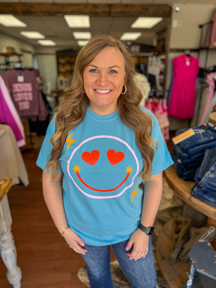 Love Never Fails Comfort Colors Tee