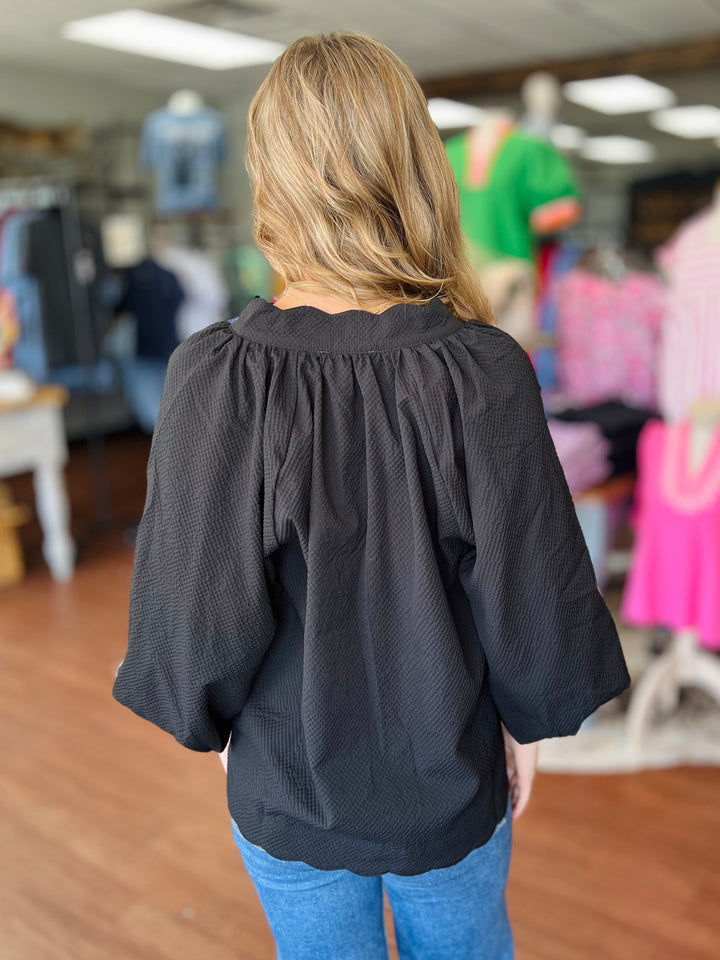 Textured Scallop Hem Top