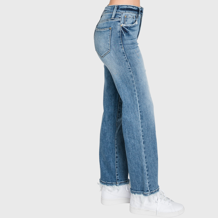 PETRA SUPER HIGH RISE STRETCH SLIM STRAIGHT JEANS