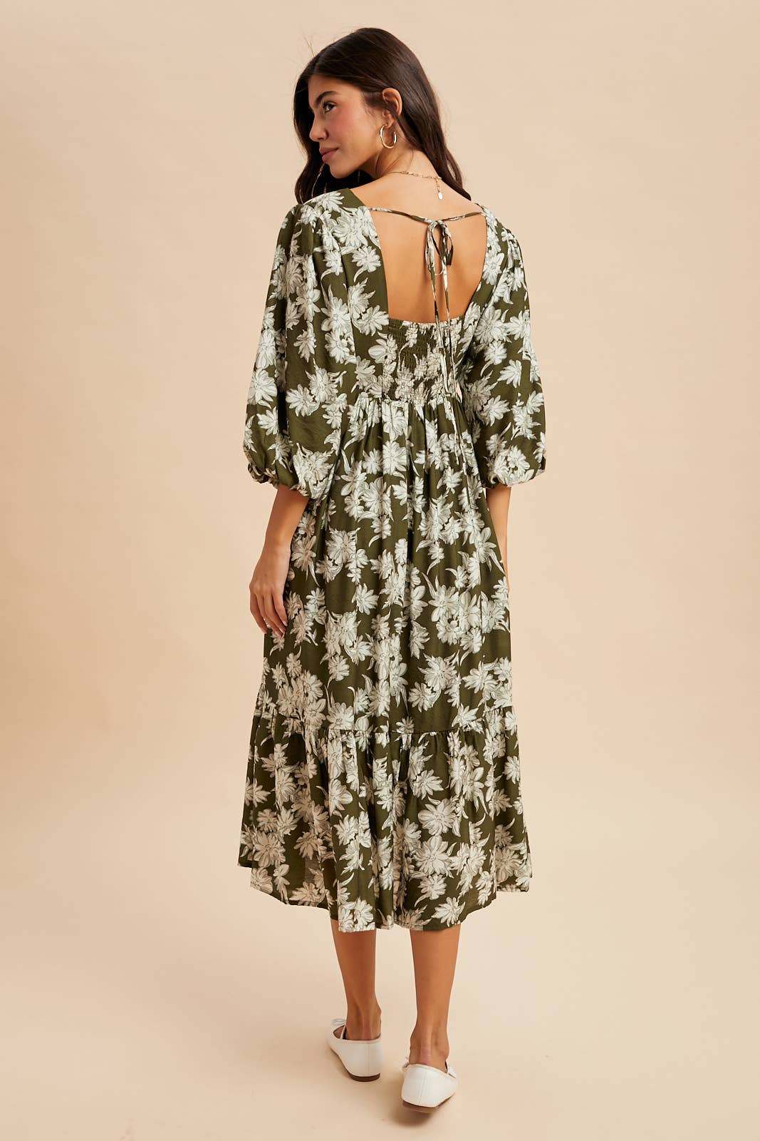 V NECK FLORAL DRESS