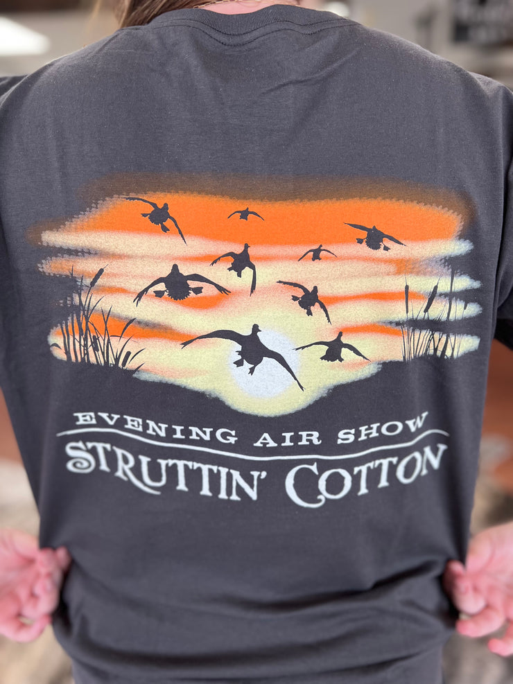 Evening Airshow - Struttin' Cotton