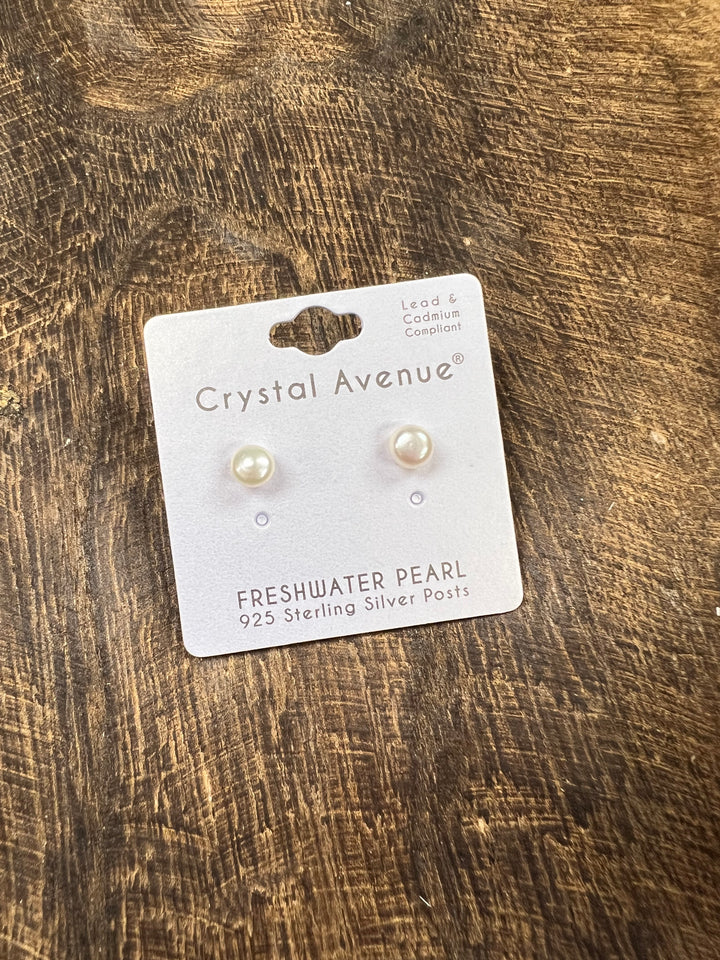 Pearl Studs